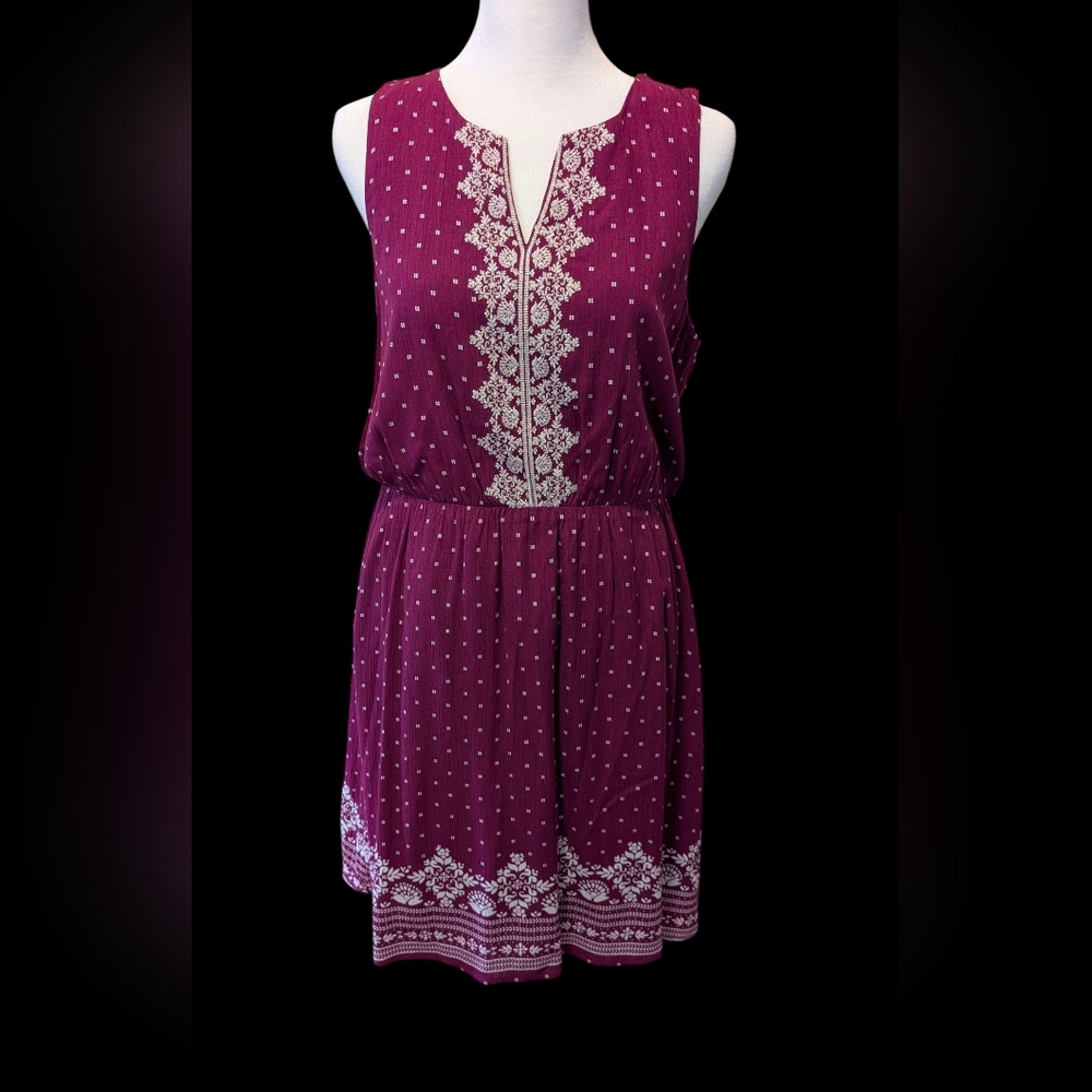 Purple Sleeveless Double Lined Dress with Embroidered White Pattern